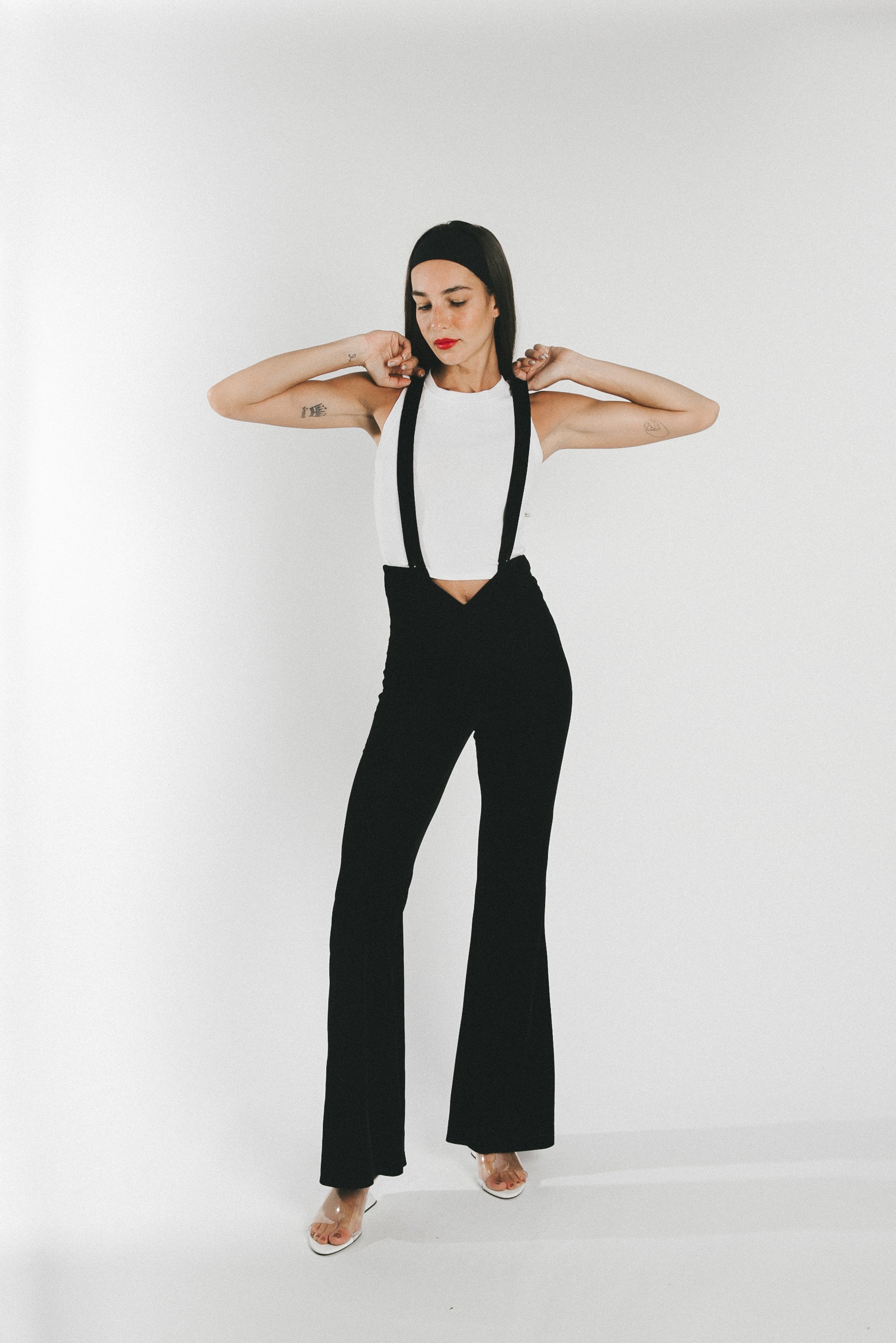 PRE-ORDER: CALÇA CHER - VELUDO