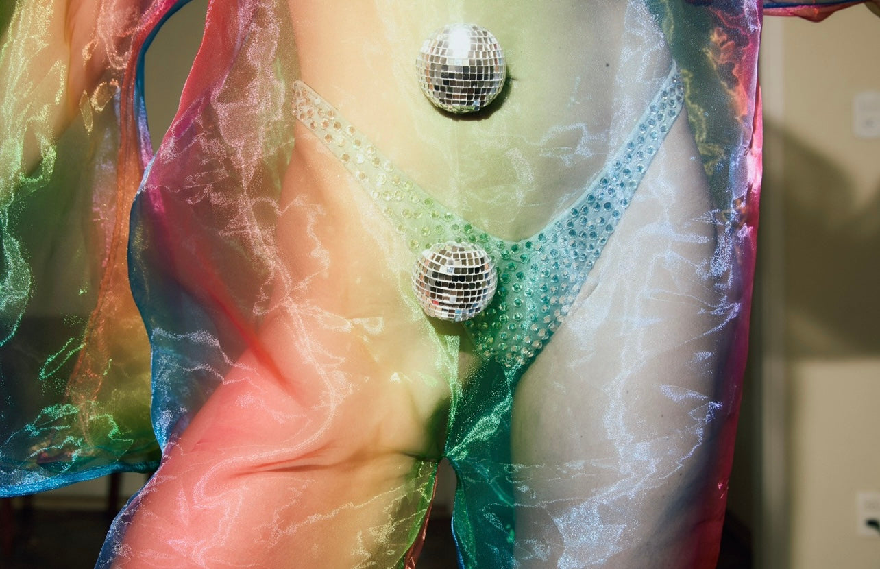 PRE-ORDER: MACACÃO PALHAÇO @ THE DISCO