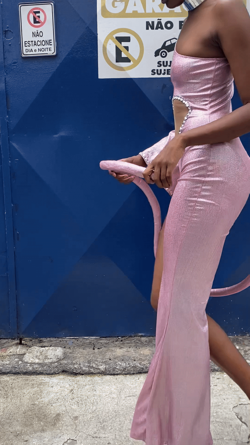 MACACÃO PANTERA ROSA